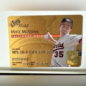 Mike Mussina, Pitcher. Baltimore Orioles. 1995 Donruss No. 29 of 50.